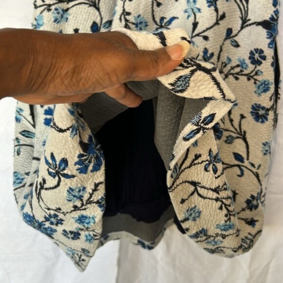 ANTHROPOLGIE MAEVE blue and white floral print A-line dress. Size X-large. - Picture 9 of 10